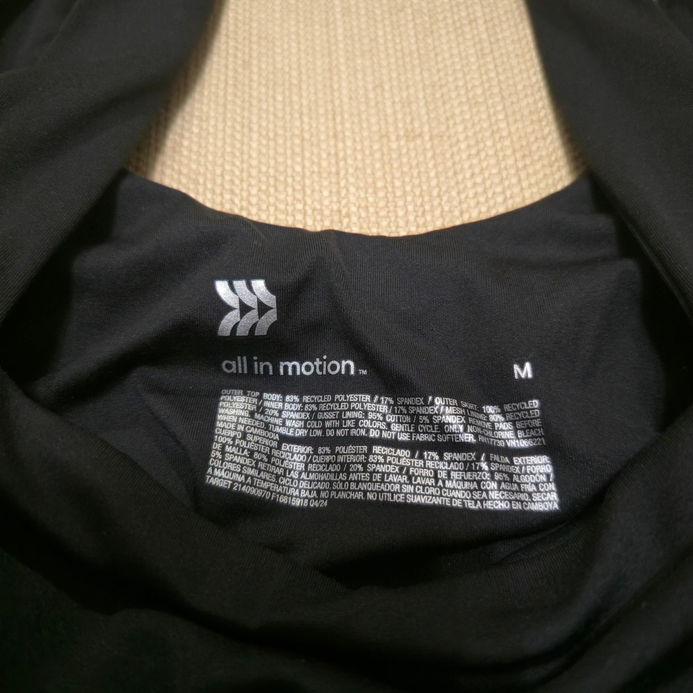 All in Motion Women Black Pleated Active Dress Built-in Shorts Pockets Sz M NWT - Picture 3 of 8